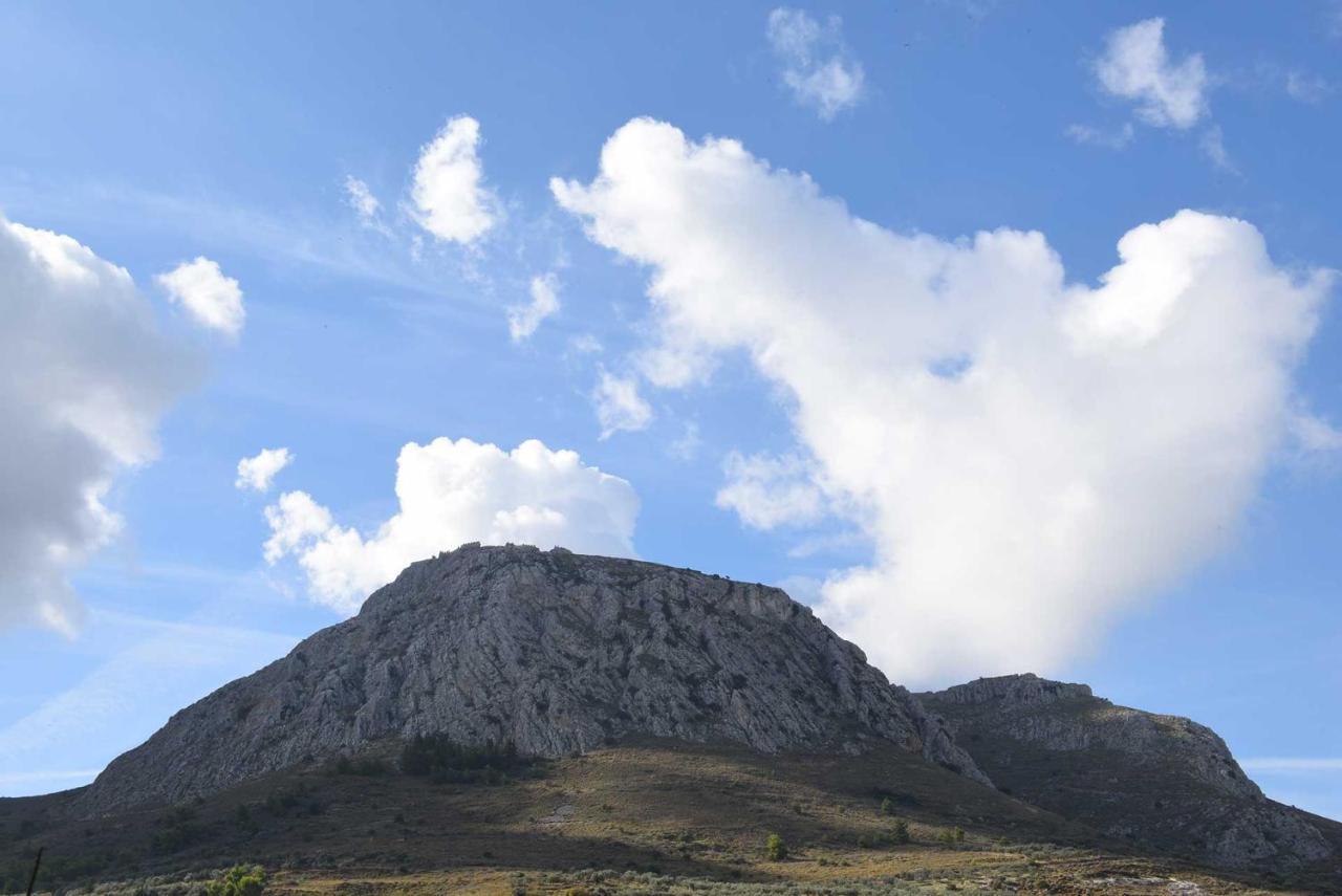 Vasilios Marinos Rooms Corinth Exteriér fotografie